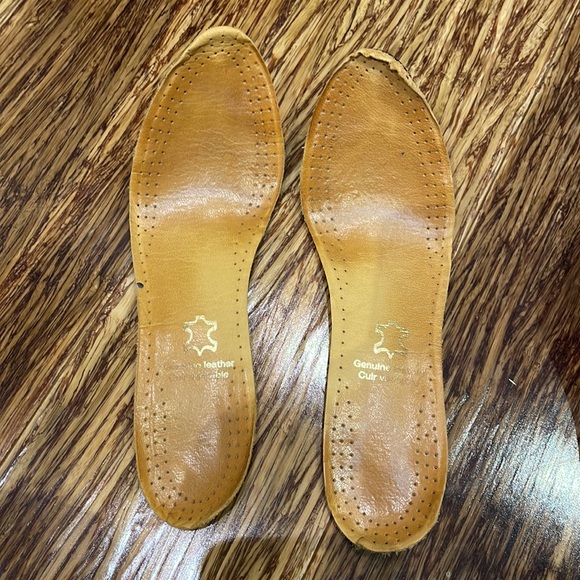 ALDO purple suede leather 4” pump heels size 5 - Picture 3 of 10